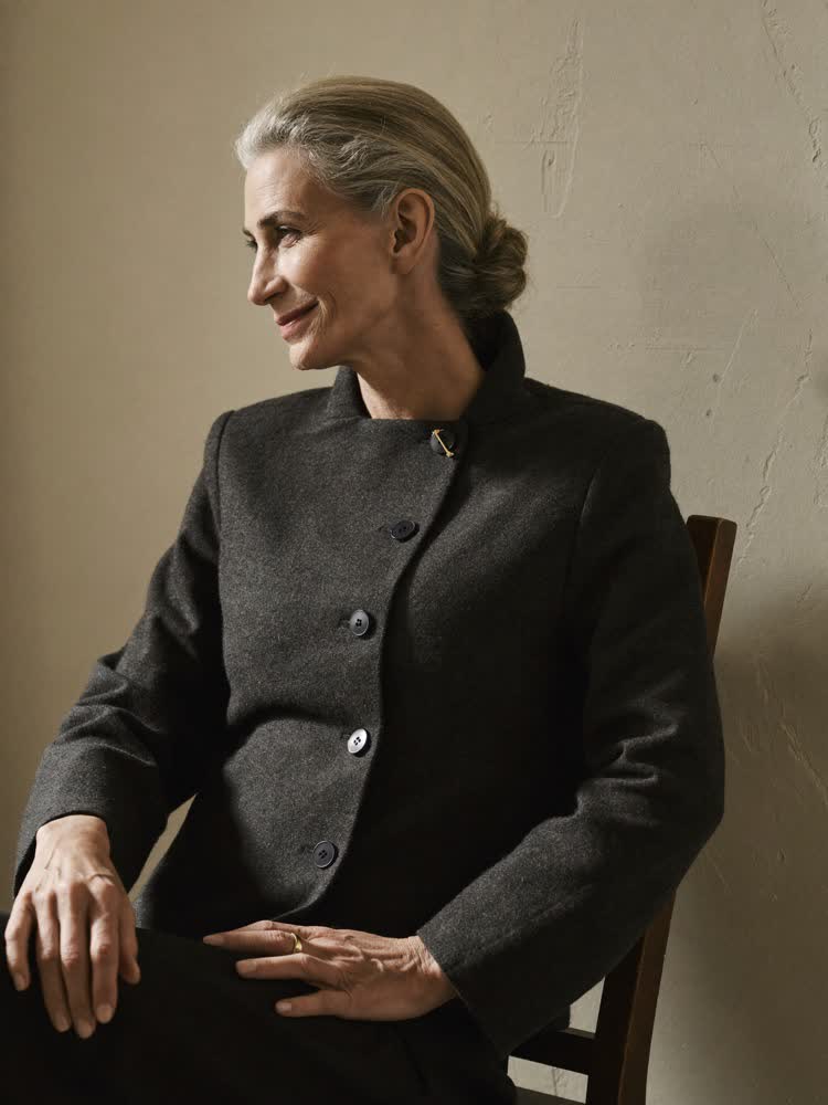 Rosalind Ashgrove